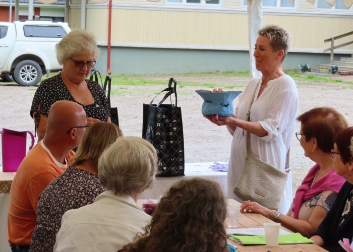 Arvonnassa onni suosi monia - kiitos palkintojen lahjoittajille!