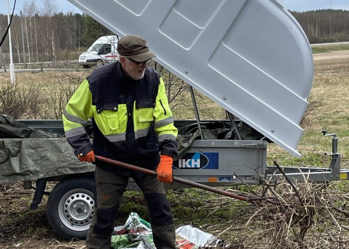 Jo viisi vuosikymmentä yhteiseksi hyväksi - ja eikun jatkuu!